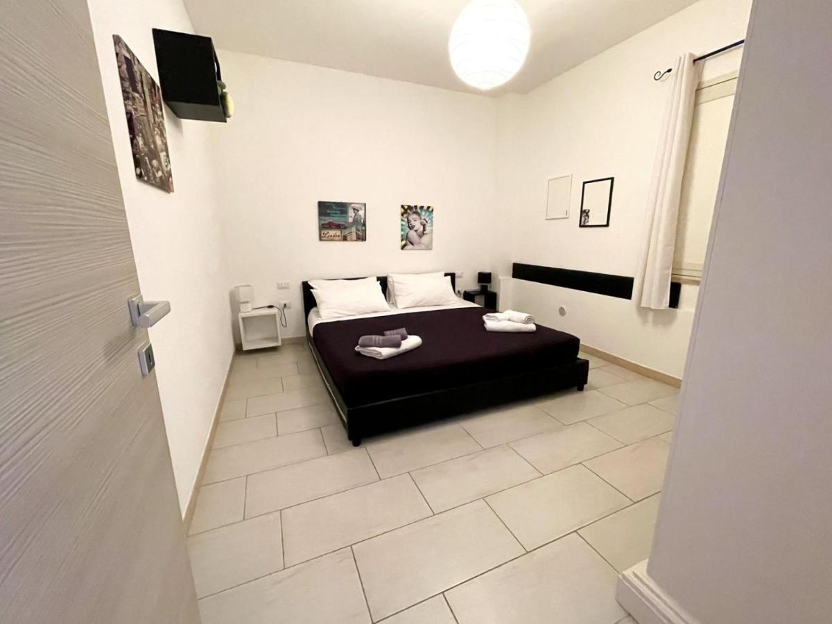 Red Ginger Apartment Oristano Exterior photo