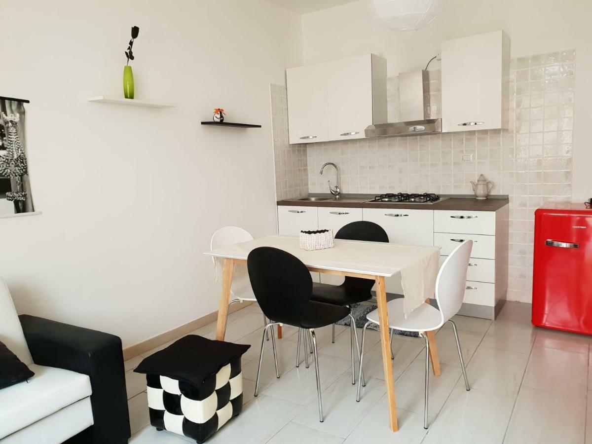 Red Ginger Apartment Oristano Exterior photo